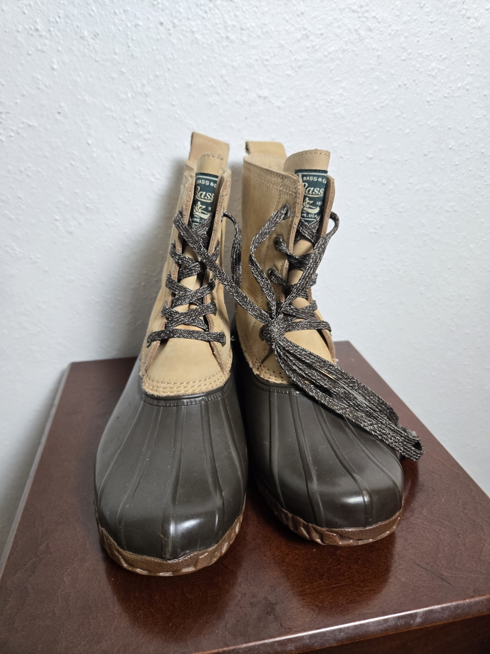 Bass Duck Waterproof Beige Leather Women's Ankle Boot